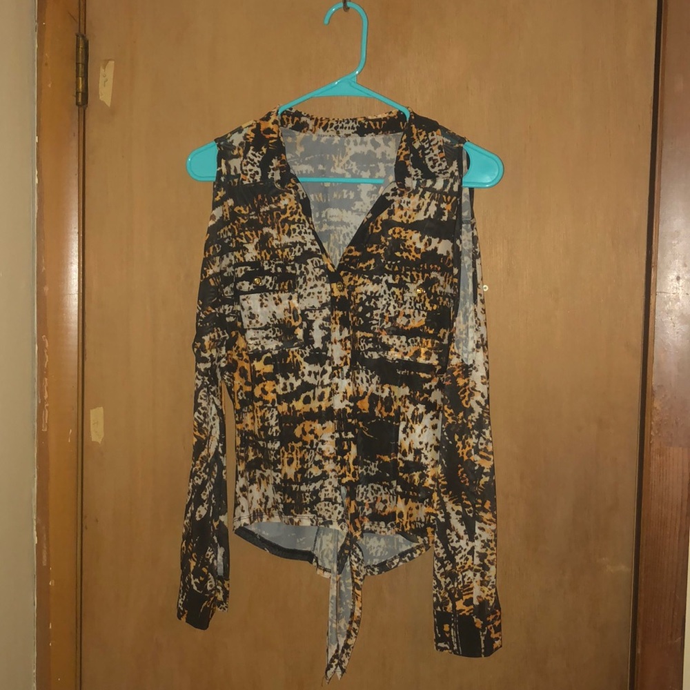 Like new Bebe casual top